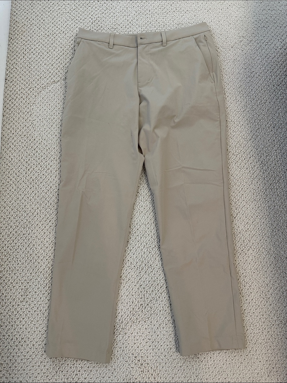 lululemon athletica Men's Slim Straight Chinos in Light Khaki